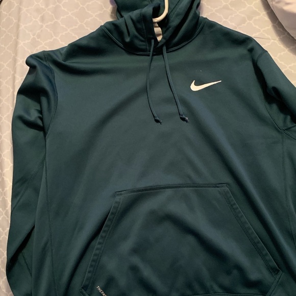 Nike Hoodie - Picture 7 of 8